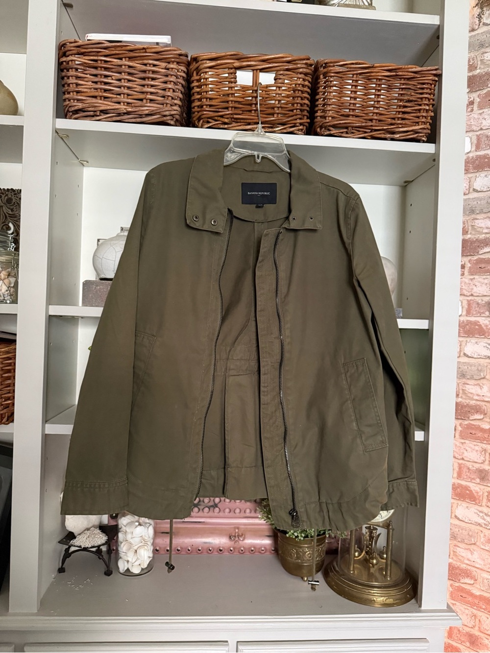 Banana Republic women’s Olive Green Lightweight Utility Jacket